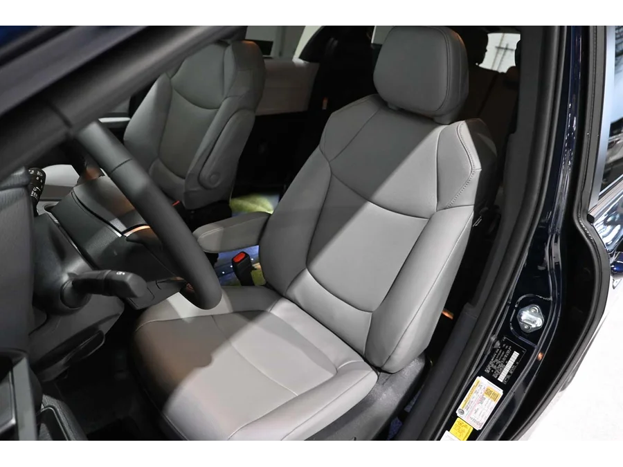 New 2026 BLUE Toyota XLE+ AWD Mobility Handicap Van image 14