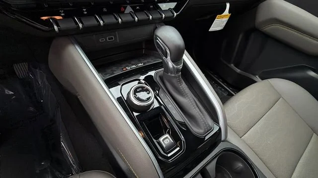 Used 2026 Summit White Chevrolet ZR2 image 29