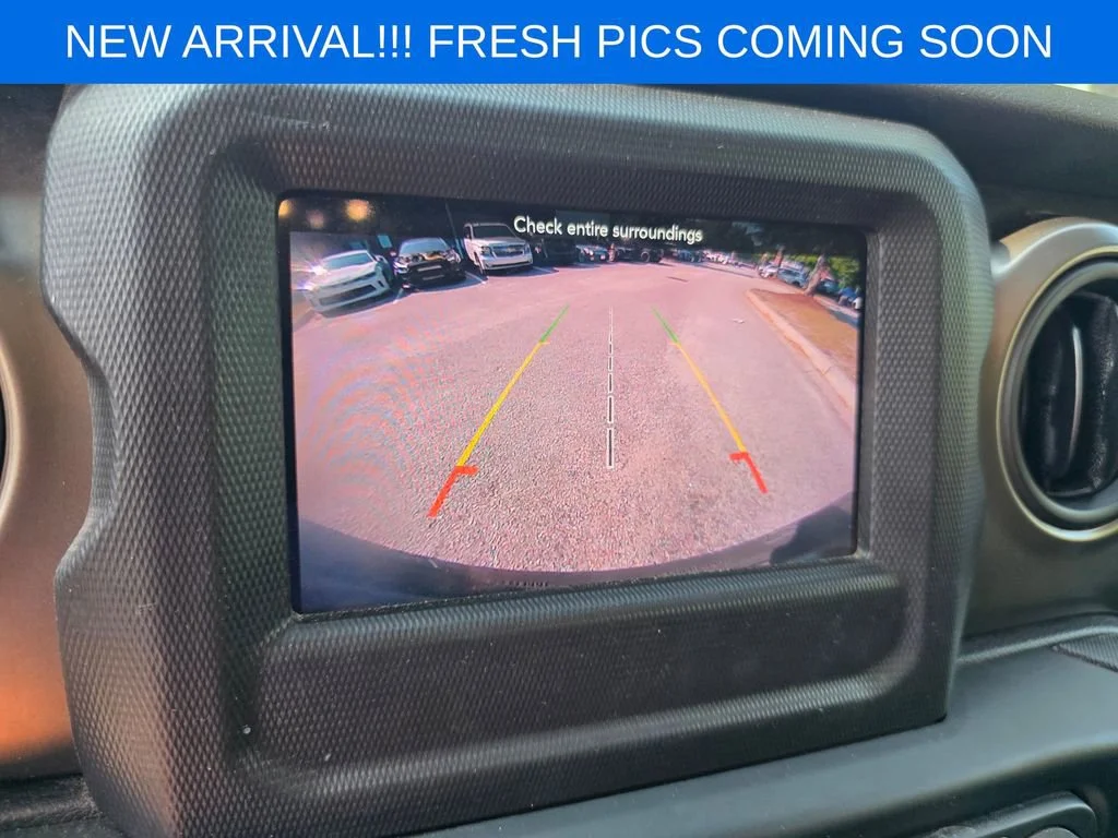 Used 2019 Gray Jeep Sport S 4x4 image 11