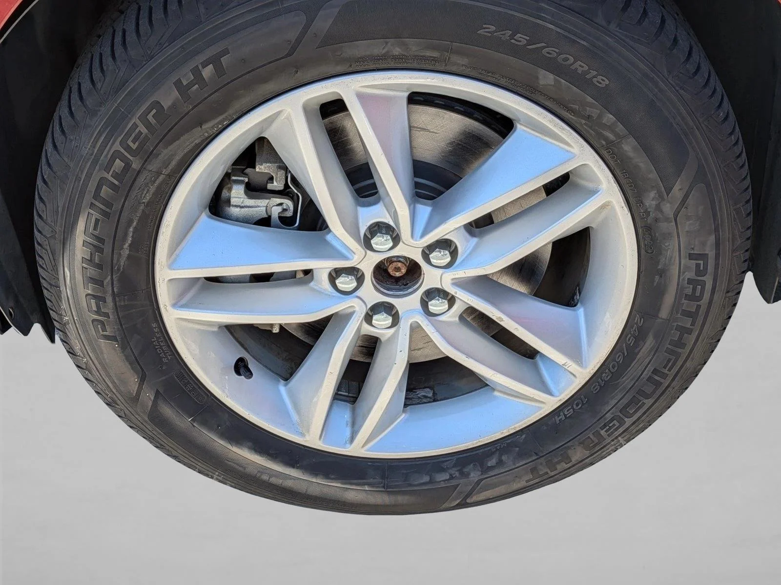 Used 2015 Ruby Red Metallic Tinted Clearcoat Ford SEL image 14