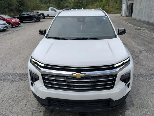 Used 2025 White Chevrolet LT image 23
