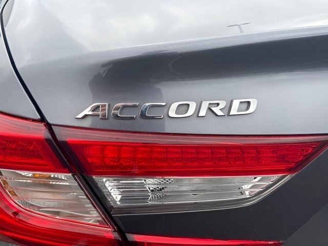 Certified Used 2018 Modern Steel Metallic Honda LX 1.5T image 13