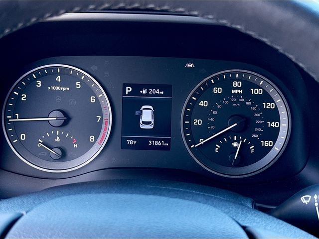 Used 2020 Green Hyundai Limited image 12