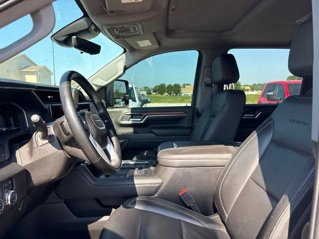 Used 2024 Summit White GMC Denali image 9