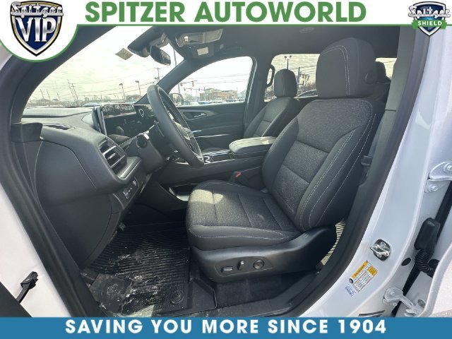 New 2026 Summit White Chevrolet LT image 27