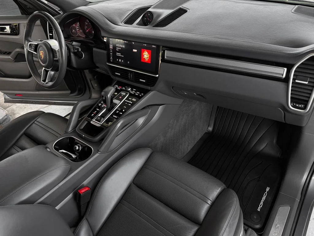 Used 2019 Blue Porsche S image 16