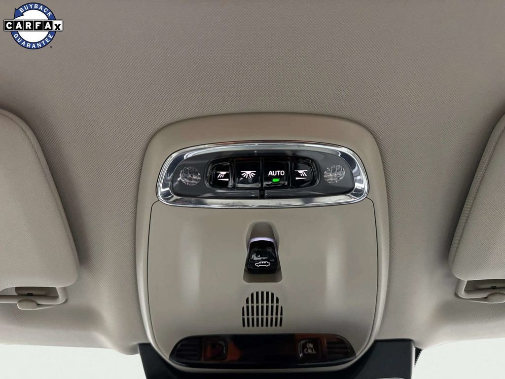 Used 2020 Denim Blue Metallic Volvo T5 Momentum image 22