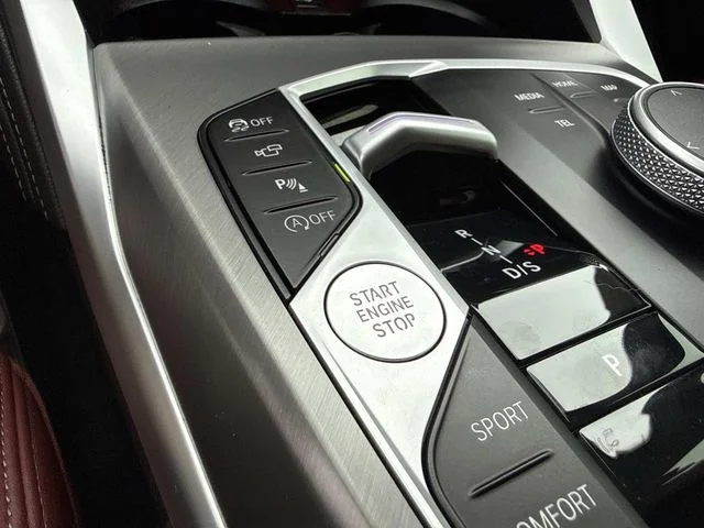 Used 2025 Gray BMW M440i image 30