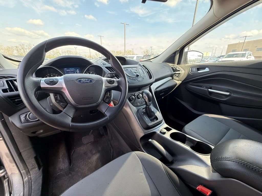 Used 2014 Ford Escape SE with VIN 1FMCU9GX6EUC57684 for sale in Downers Grove, IL