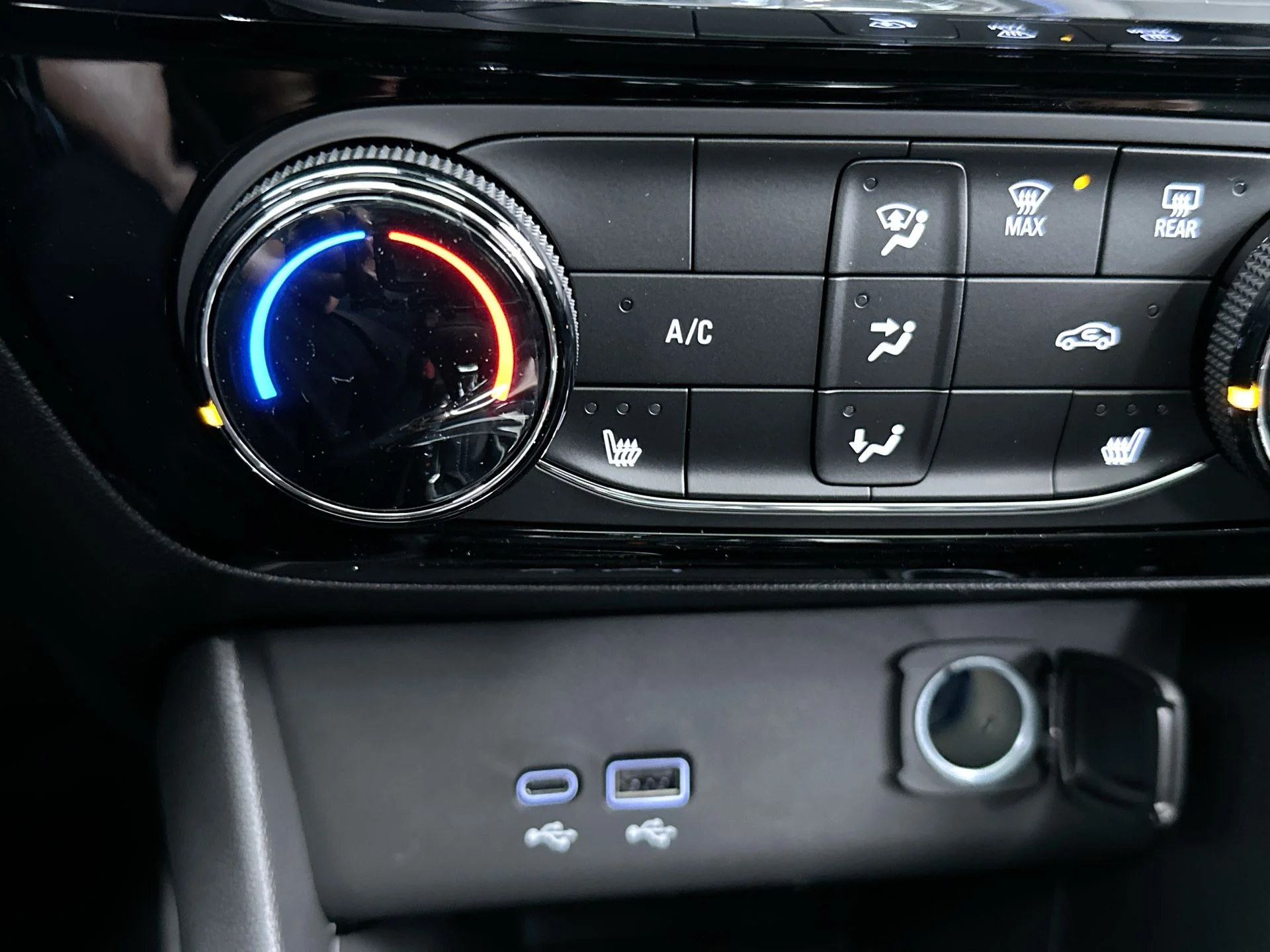 2026 Buick Encore GX Sport Touring - Photo 72