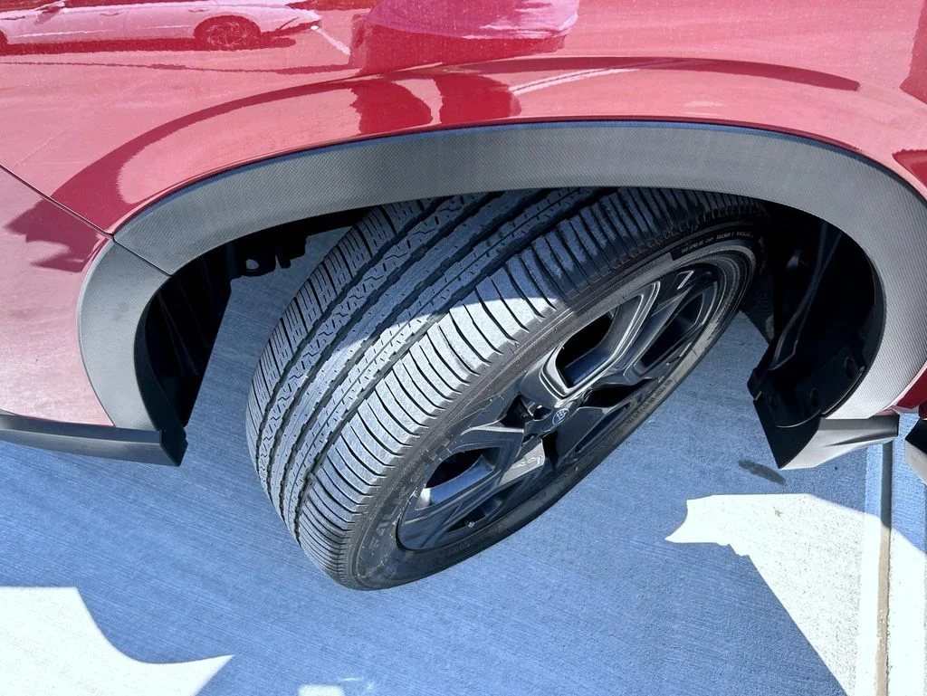 Used 2023 Red Subaru Onyx Edition image 26