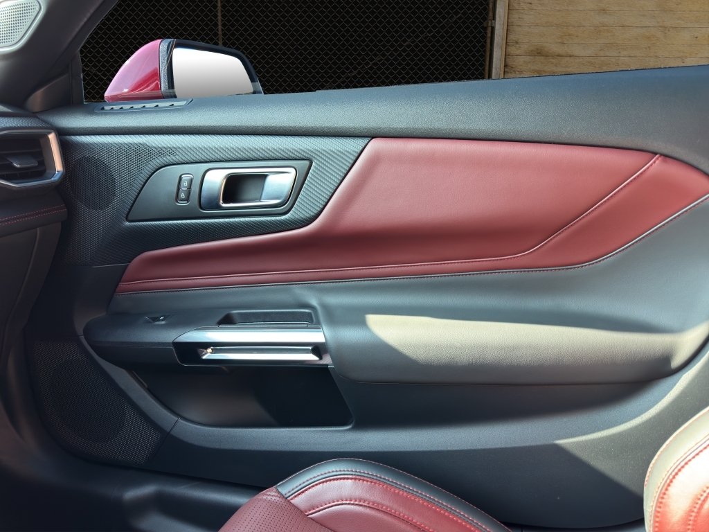 Used 2024 Rapid Red Metallic Tinted Clearcoat Ford GT Premium image 35