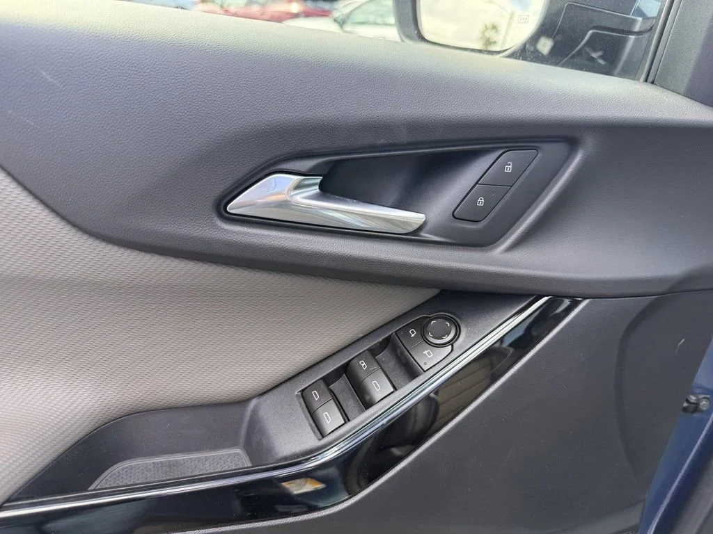 2026 Chevrolet Equinox LT - Photo 15
