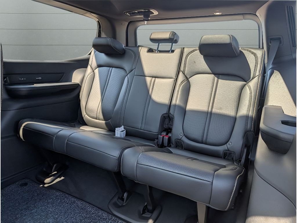 New 2026 Baltic Gray Metallic Clearcoat Jeep Limited Reserve image 31