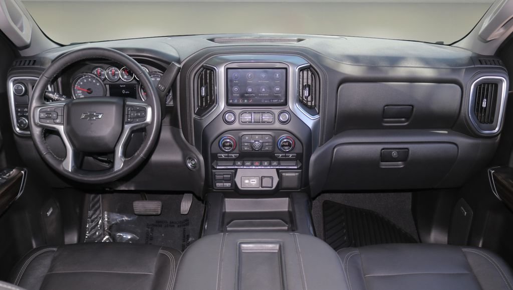 Used 2020 Silver Chevrolet RST image 14