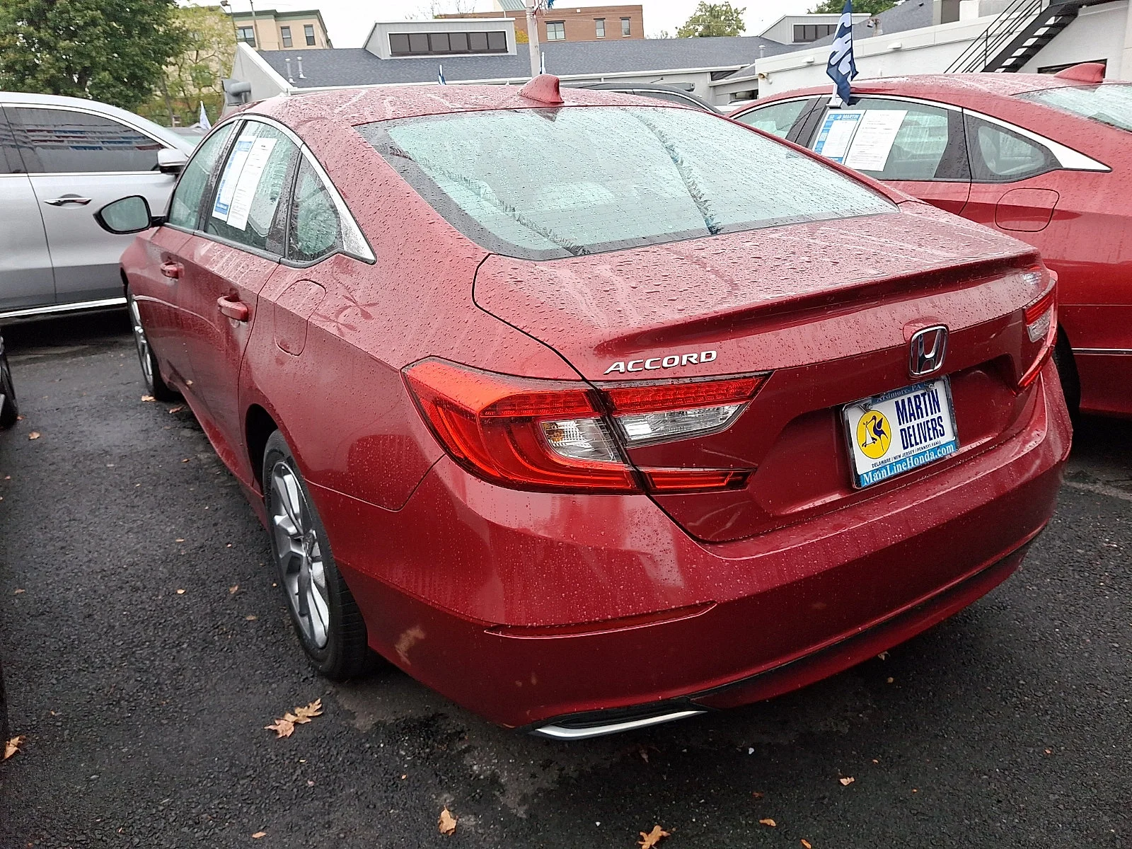 Used 2018 Radiant Red Metallic Honda LX 1.5T image 5
