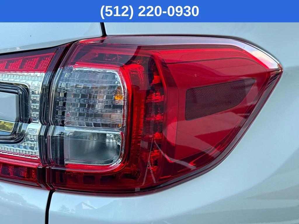 New 2026 CRYSTAL WHITE PEARL Subaru Limited 8-Passenger image 35