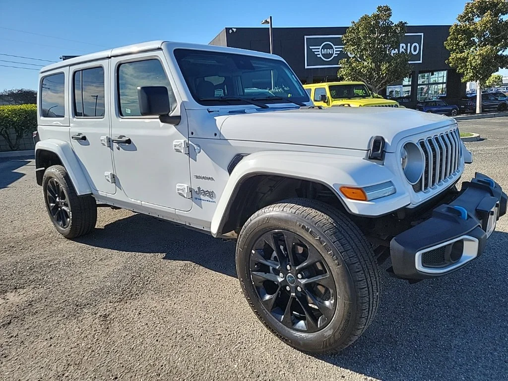 Used 2024 White Jeep Sahara 4xe image 3