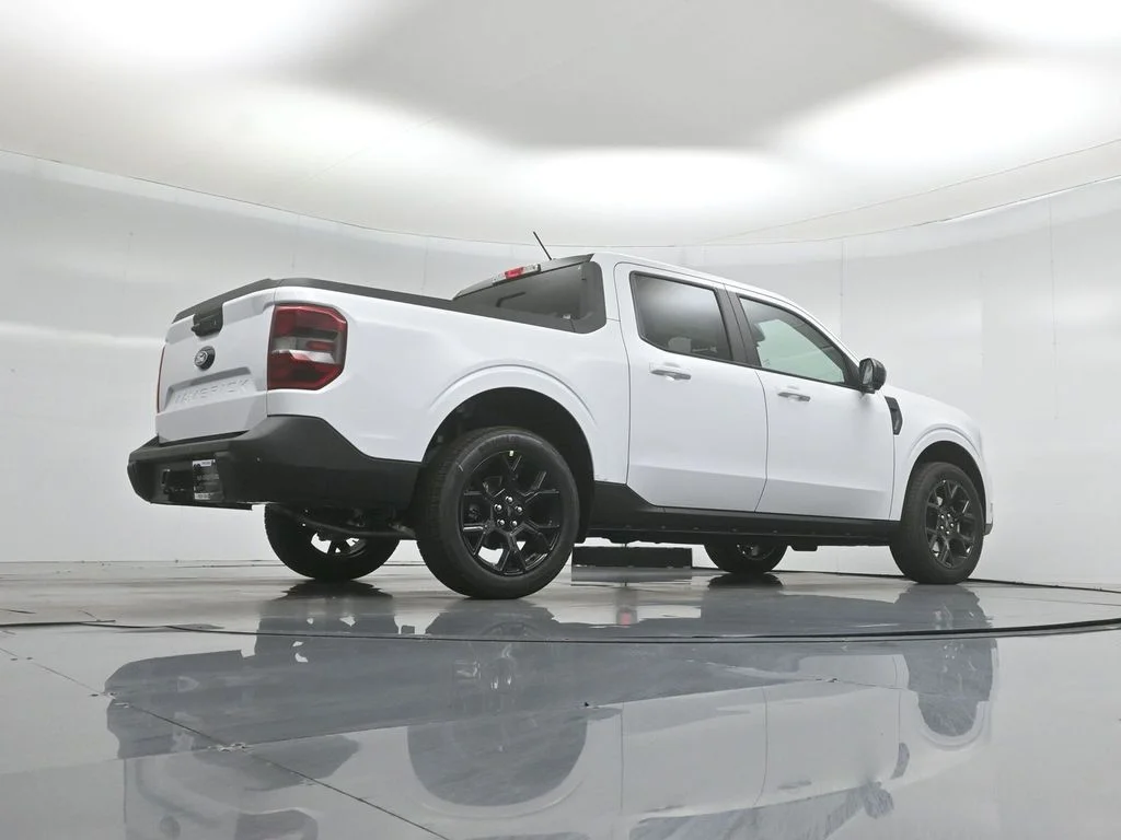 New 2026 White Ford Lariat image 48