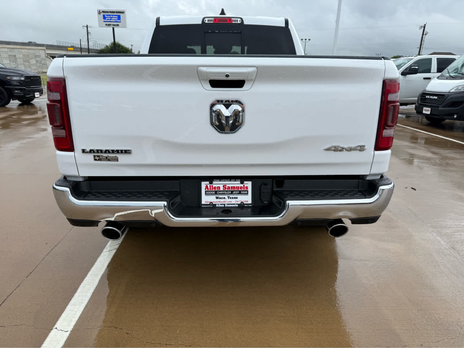 Used 2023 Bright White Clearcoat Ram Laramie image 7