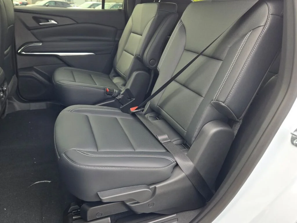 2026 Chevrolet Traverse LT - Photo 16