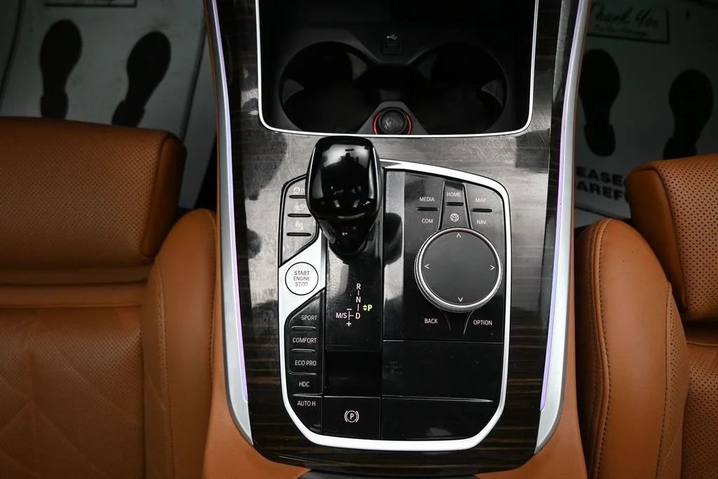 Used 2023 Blue BMW xDrive40i image 19