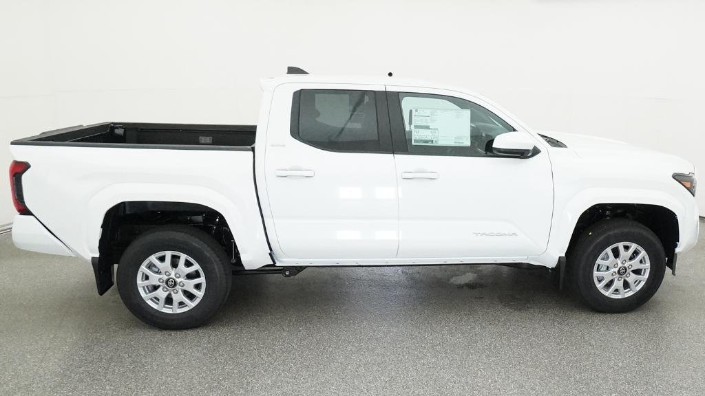 New 2026 Ice Cap Toyota SR5 image 38