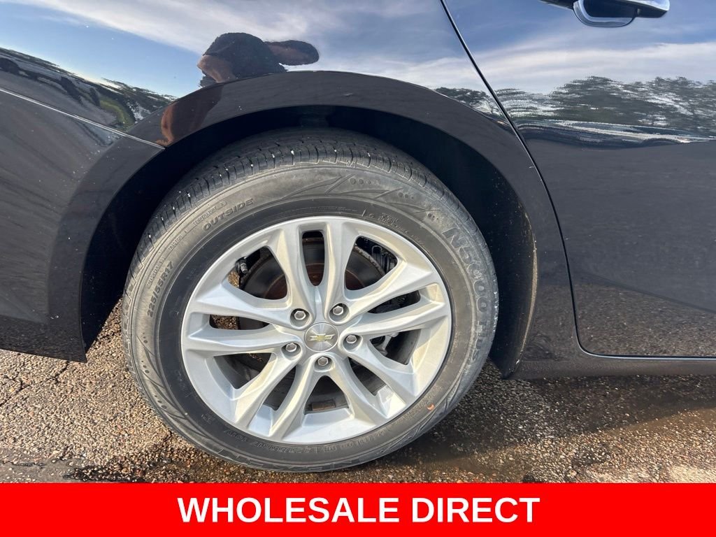 Used 2018 Mosaic Black Metallic Chevrolet LT image 11