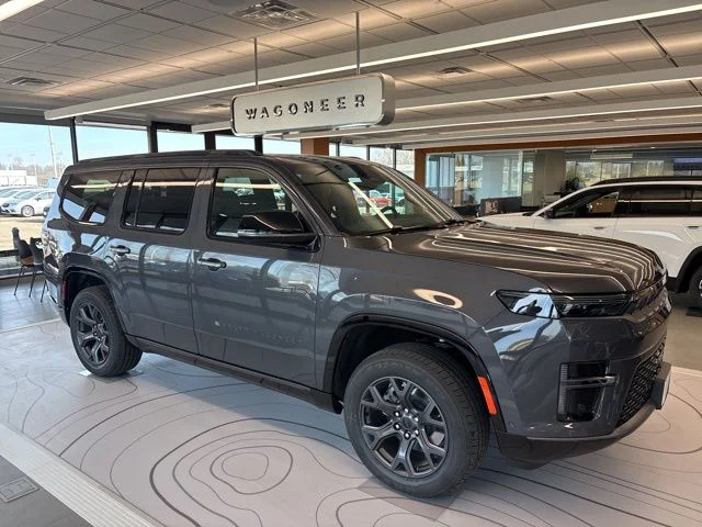New 2026 Baltic-Gray Metallic Clear-Coat Exterior Paint Jeep Limited Altitude image 3