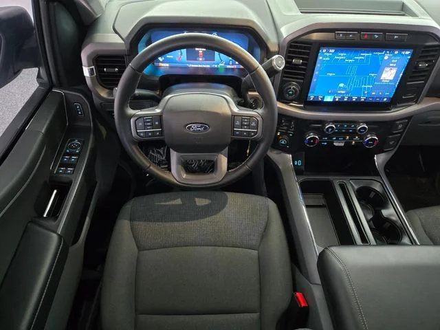Used 2024 White Ford XLT image 11