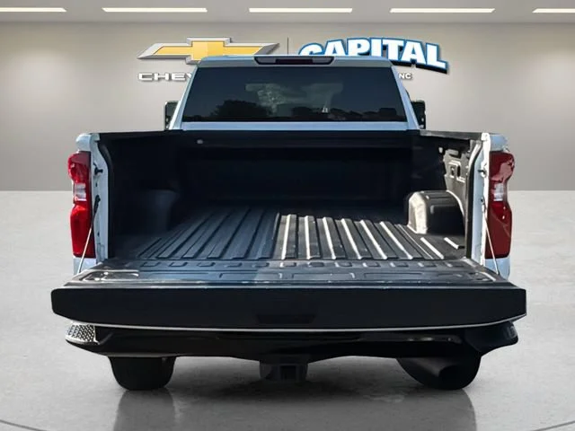 Used 2022 Summit White Chevrolet Custom image 31