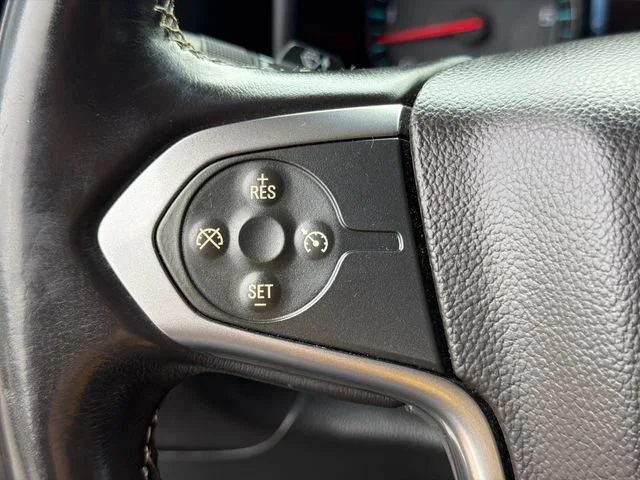 Used 2017 DEEP OCEAN BLUE METALLIC Chevrolet LT image 24