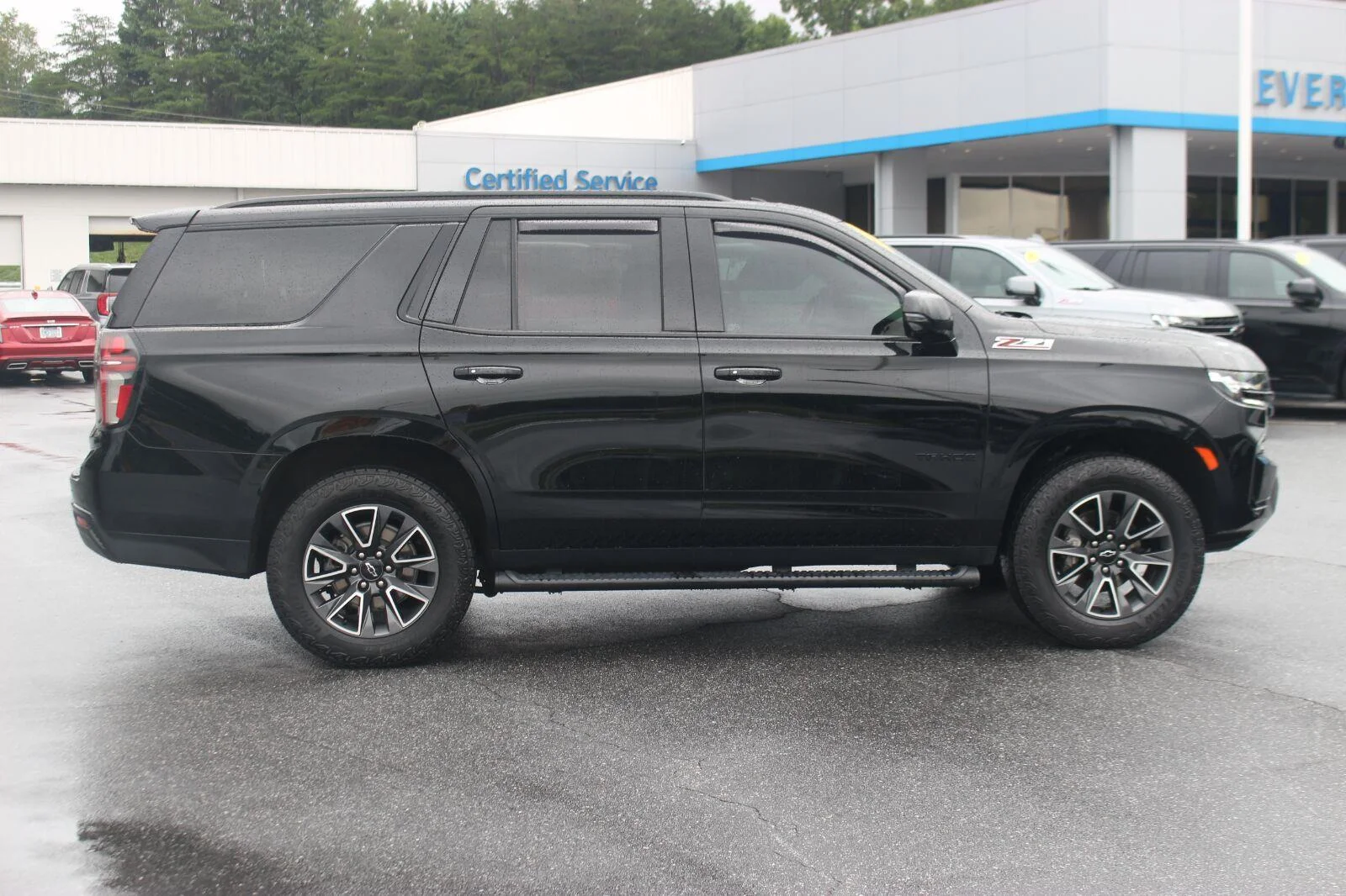 Used 2024 Black Chevrolet Z71 image 8