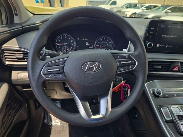 Used 2023 Gray Hyundai SE image 17