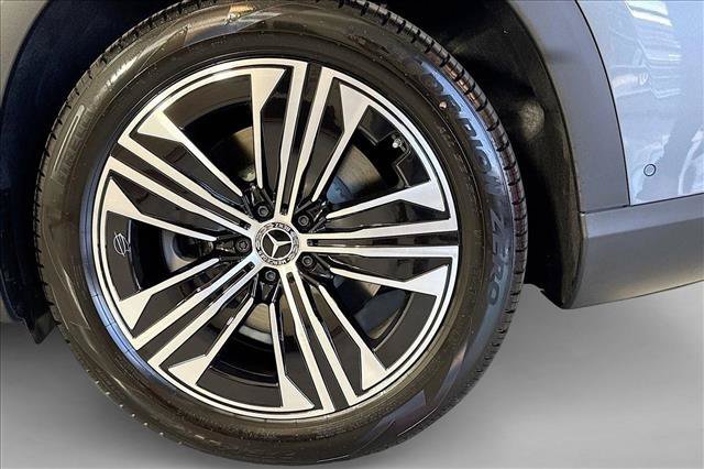 New 2026 Selenite Grey Metallic Mercedes-Benz EQS 400 image 57