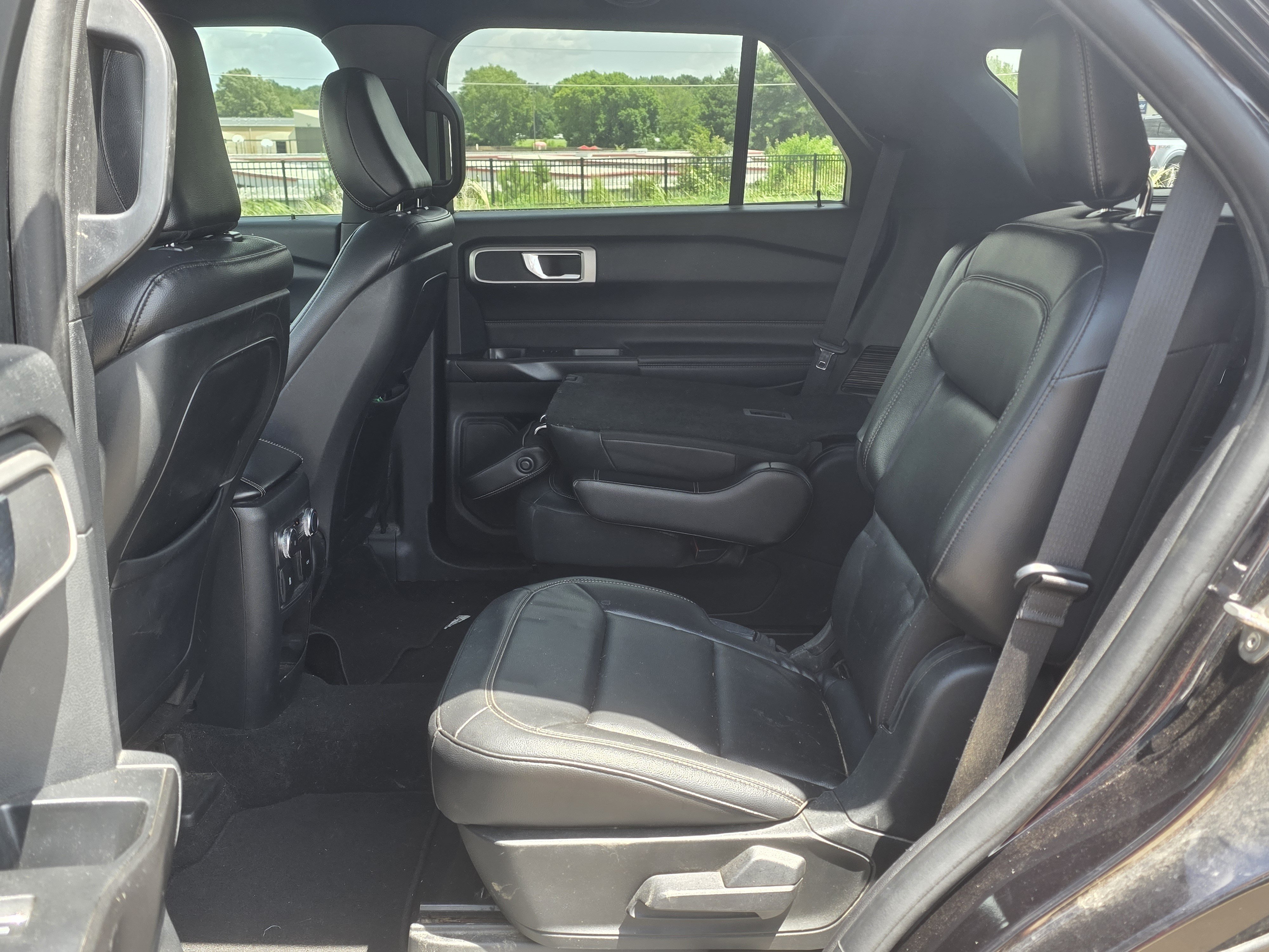 Used 2020 Black Metallic Ford XLT image 17
