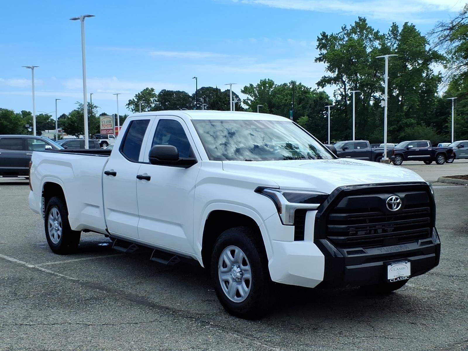 Used 2024 Ice Cap Toyota SR image 5