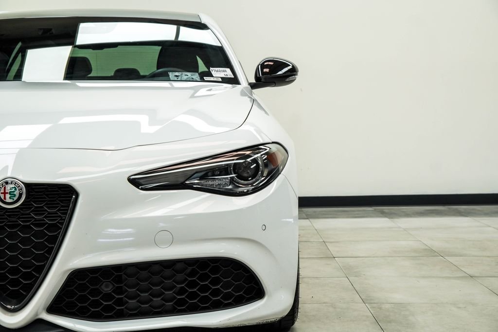 Used 2023 White Alfa Romeo Veloce image 8