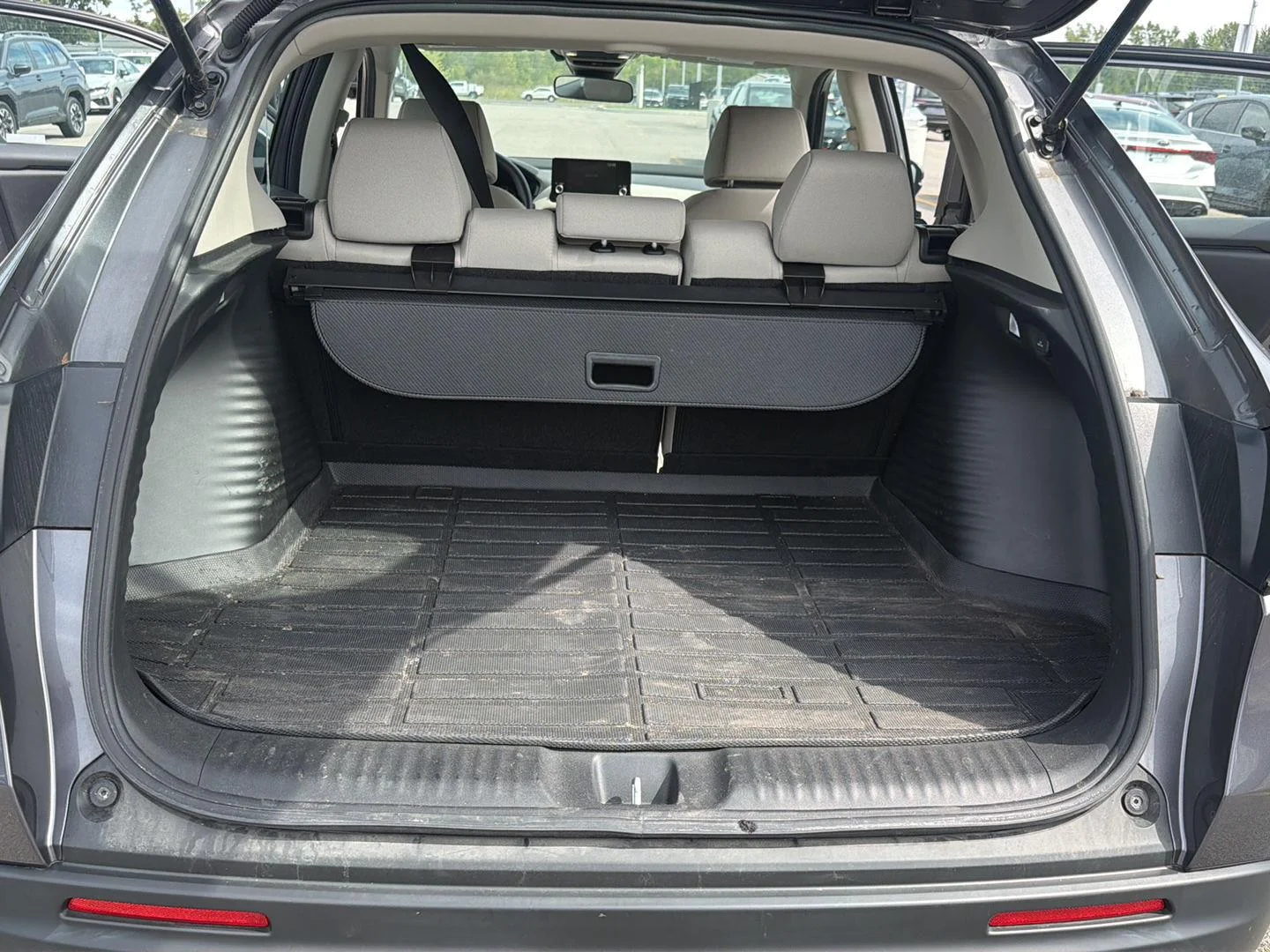 Used 2024 Modern Steel Metallic Honda LX image 21