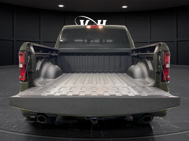 New 2027 Tank Exterior Paint RAM Laramie image 28