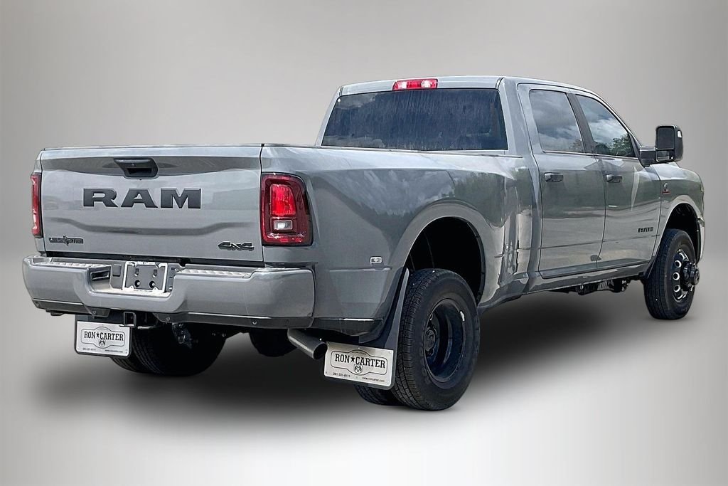 New 2026 Ram 3500 Big Horn 4D Crew Cab