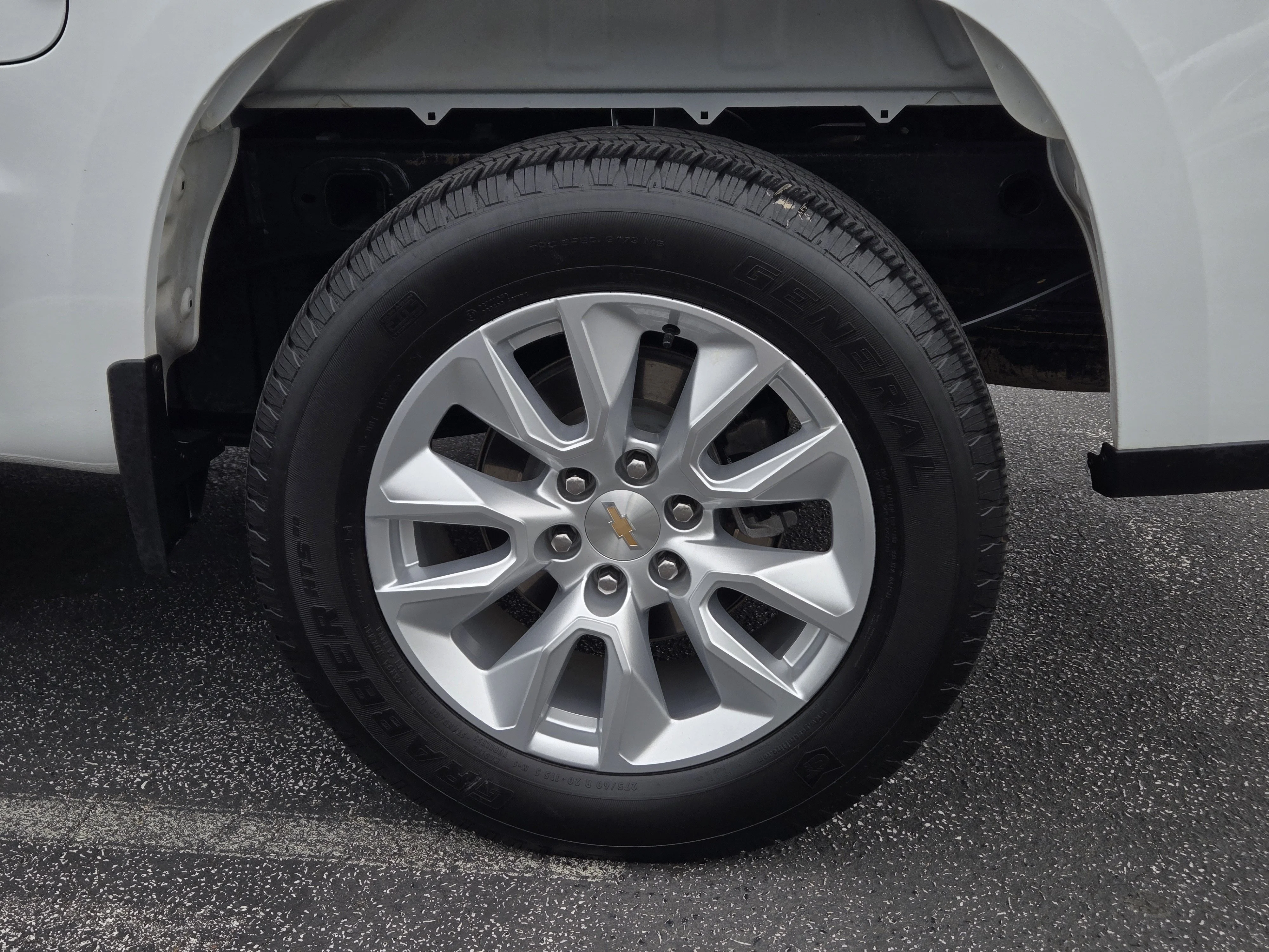 Used 2025 Summit White Chevrolet Custom image 5