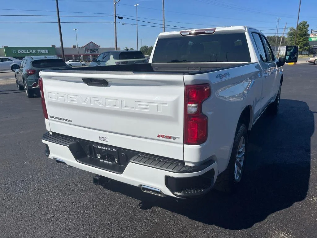 2021 Chevrolet Silverado 1500 RST - Photo 6