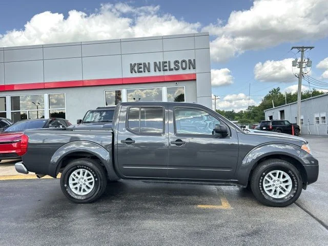 2015 Nissan Frontier SV - Photo 11