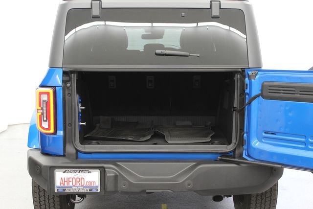 Used 2024 Blue Metallic Ford Outer Banks image 10