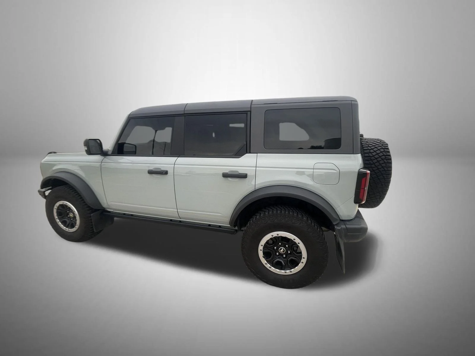 Used 2024 Green Ford Badlands image 6