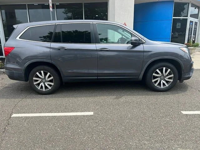 Certified Used 2019 Gray Honda EX-L image 3