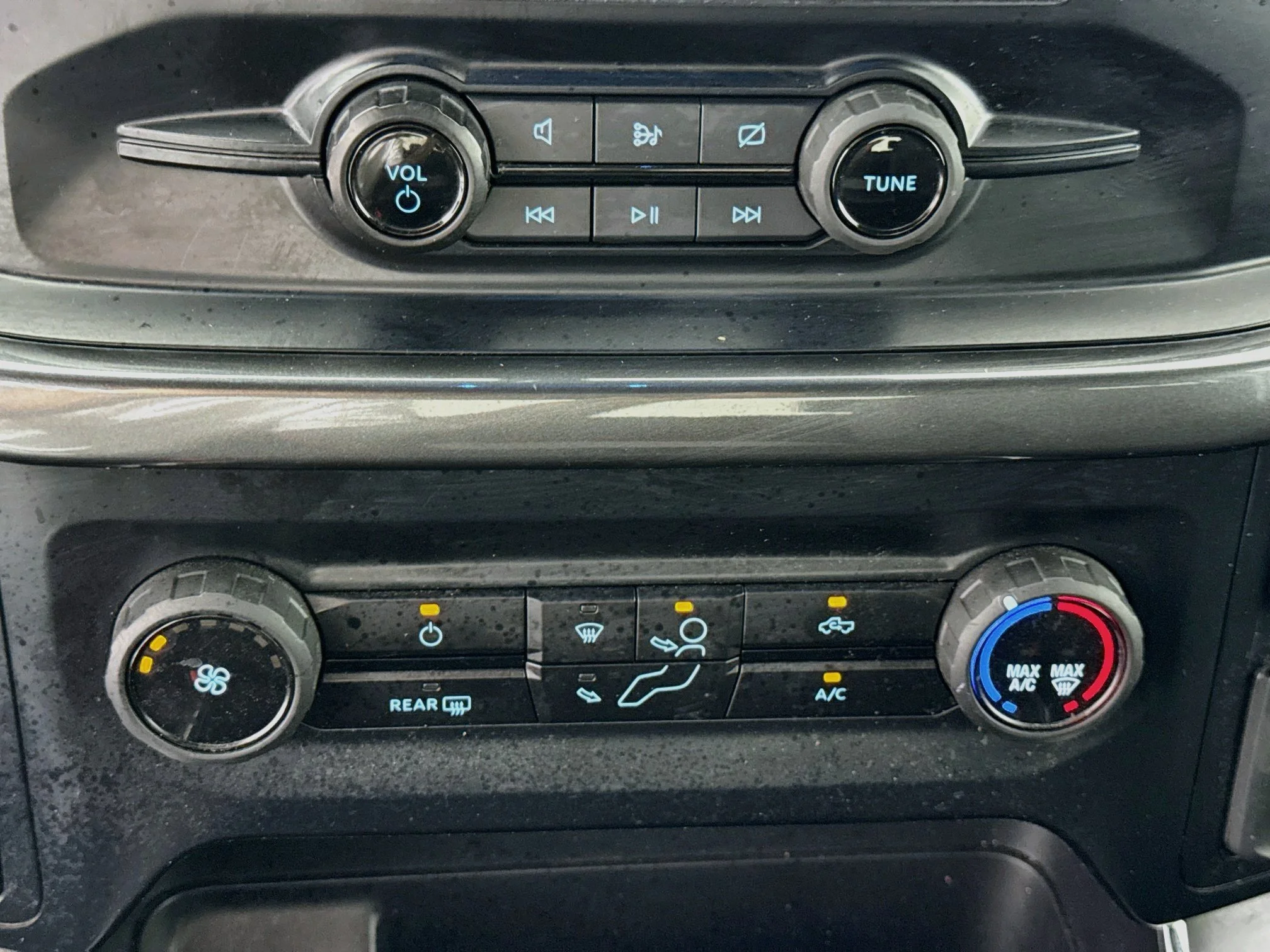 Used 2023 Blue Ford XL image 15