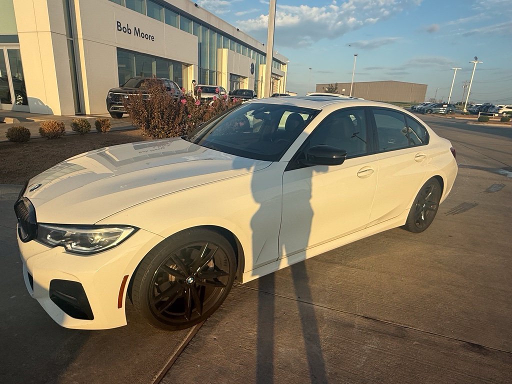 Used 2021 Alpine White BMW 330i image 1