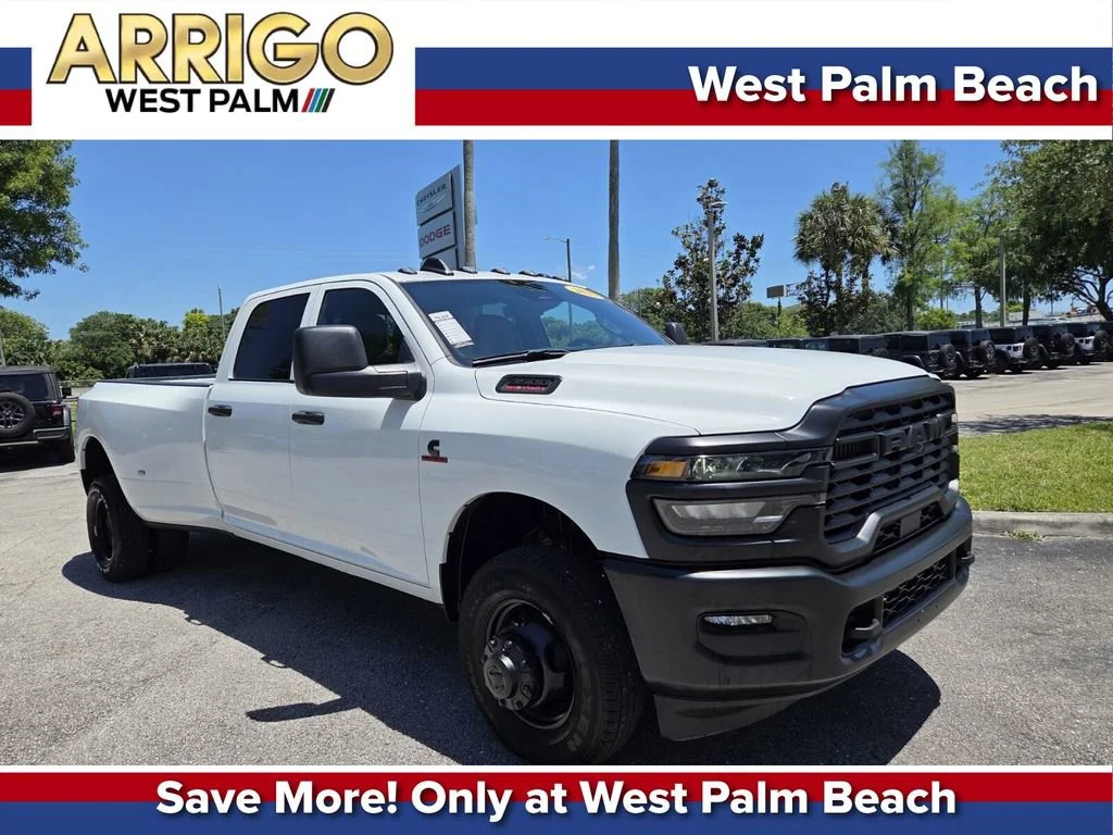 2025 RAM 3500 Tradesman 4X4 Crew Cab LWB's photo